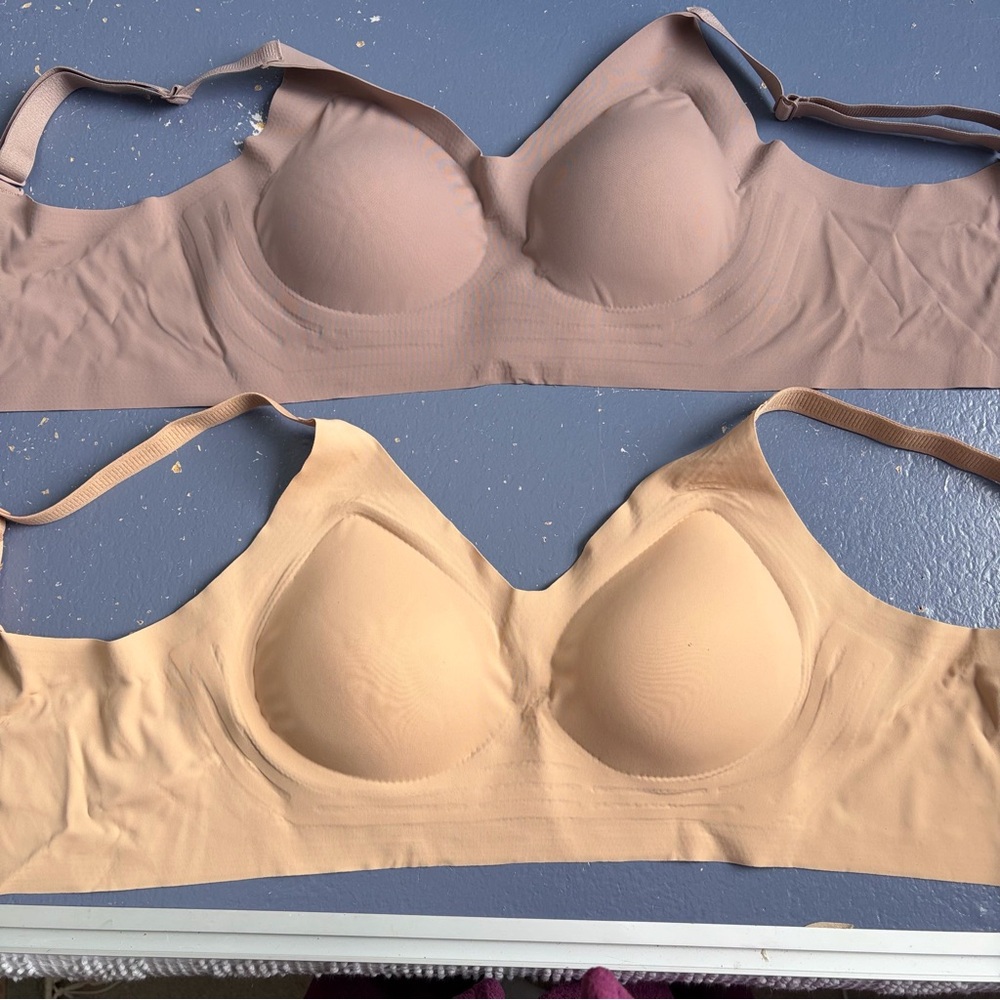 Seamless Bras,Set of 2, New, Size M